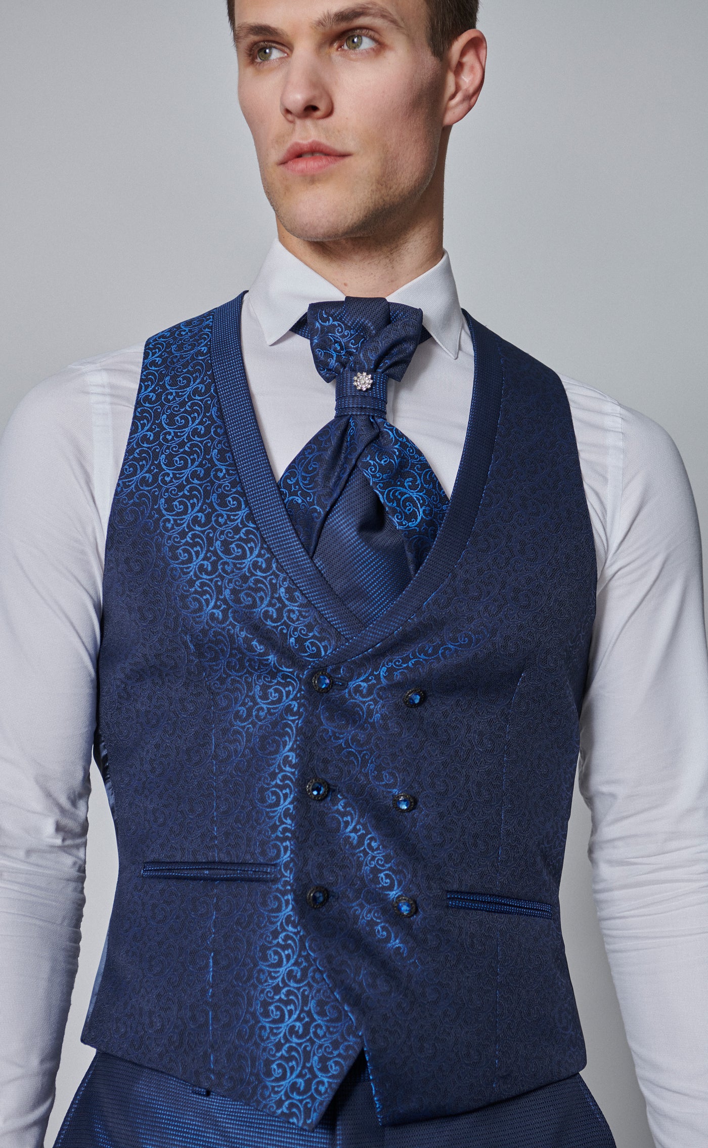 Medium Blue Groom Suit med Micro Design i Polyester og Uld (54.24.320)