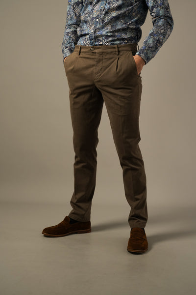 Teleria Zed – brune chinos i bomuld stretch