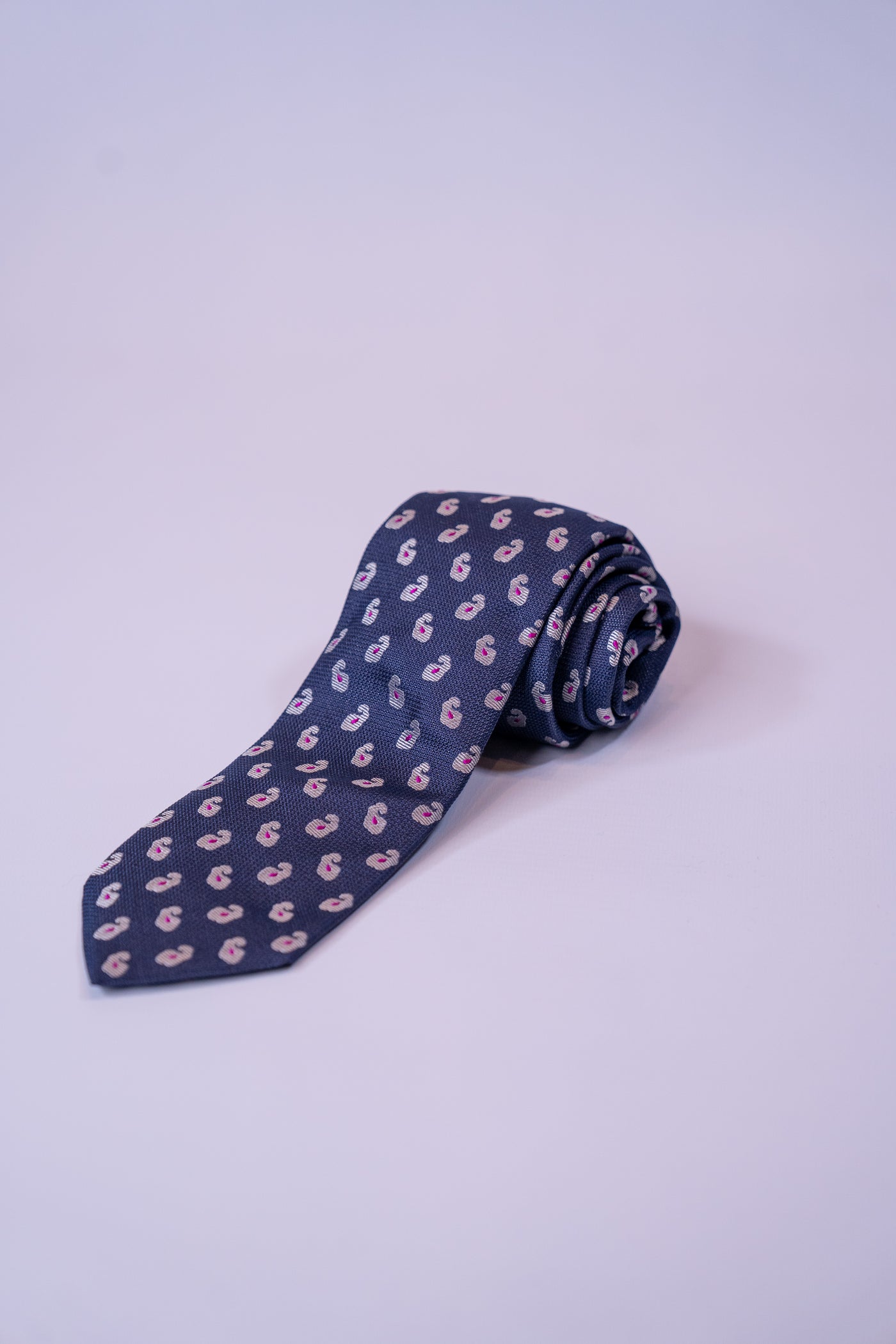 Eton slips i blå med mønster