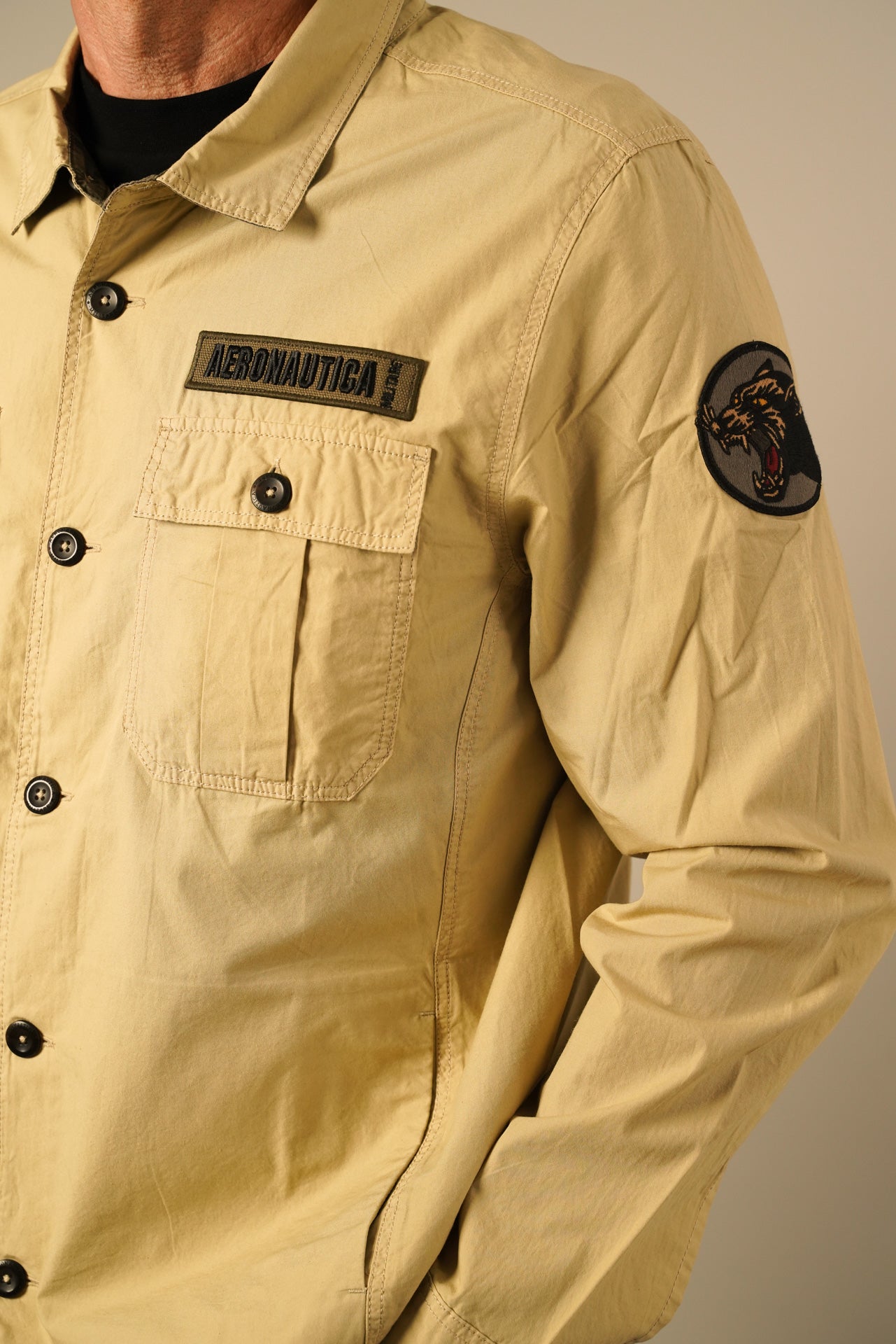Beige Overshirt fra Aeronautica Militare