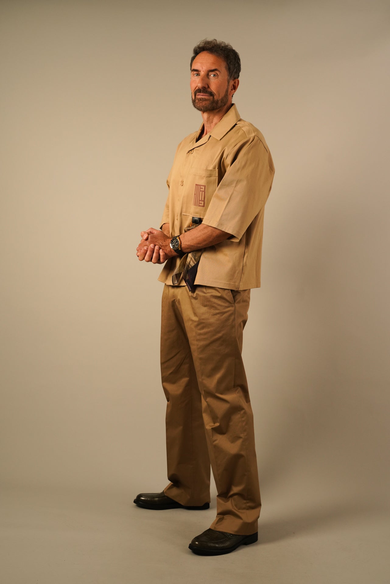 Alessandro Magno Oversize Overshirt – Sandfarvet