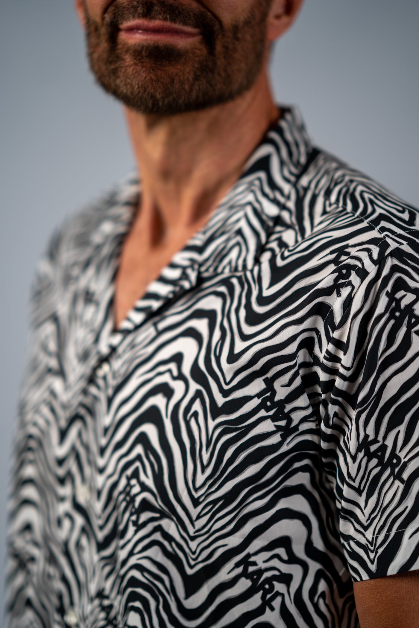 Karl Lagerfeld mønsteret kortærmet skjorte