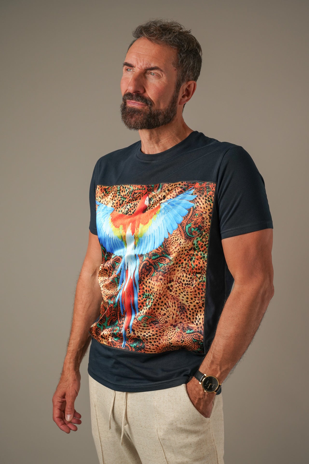 Bastille Anarchy Parrot Print T-Shirt – Sort