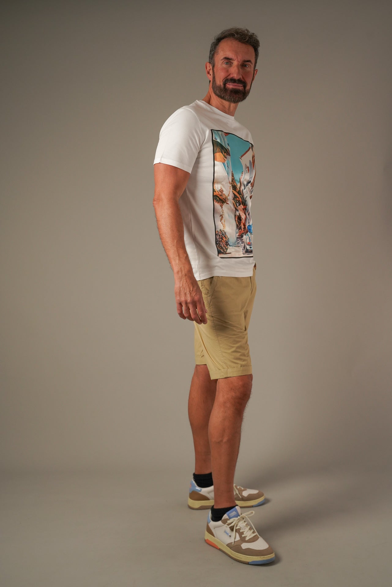 Aeronautica Militare Beige Cargo Shorts