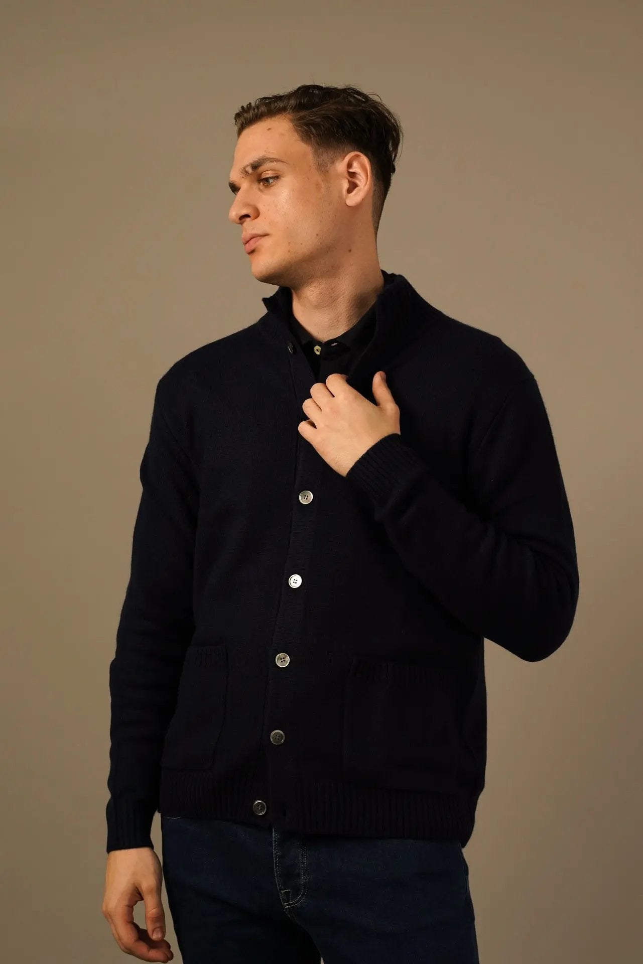 Golman Copenhagen Cardigan i Ekstrafin Merinould og Cashmere Golman Copenhagen