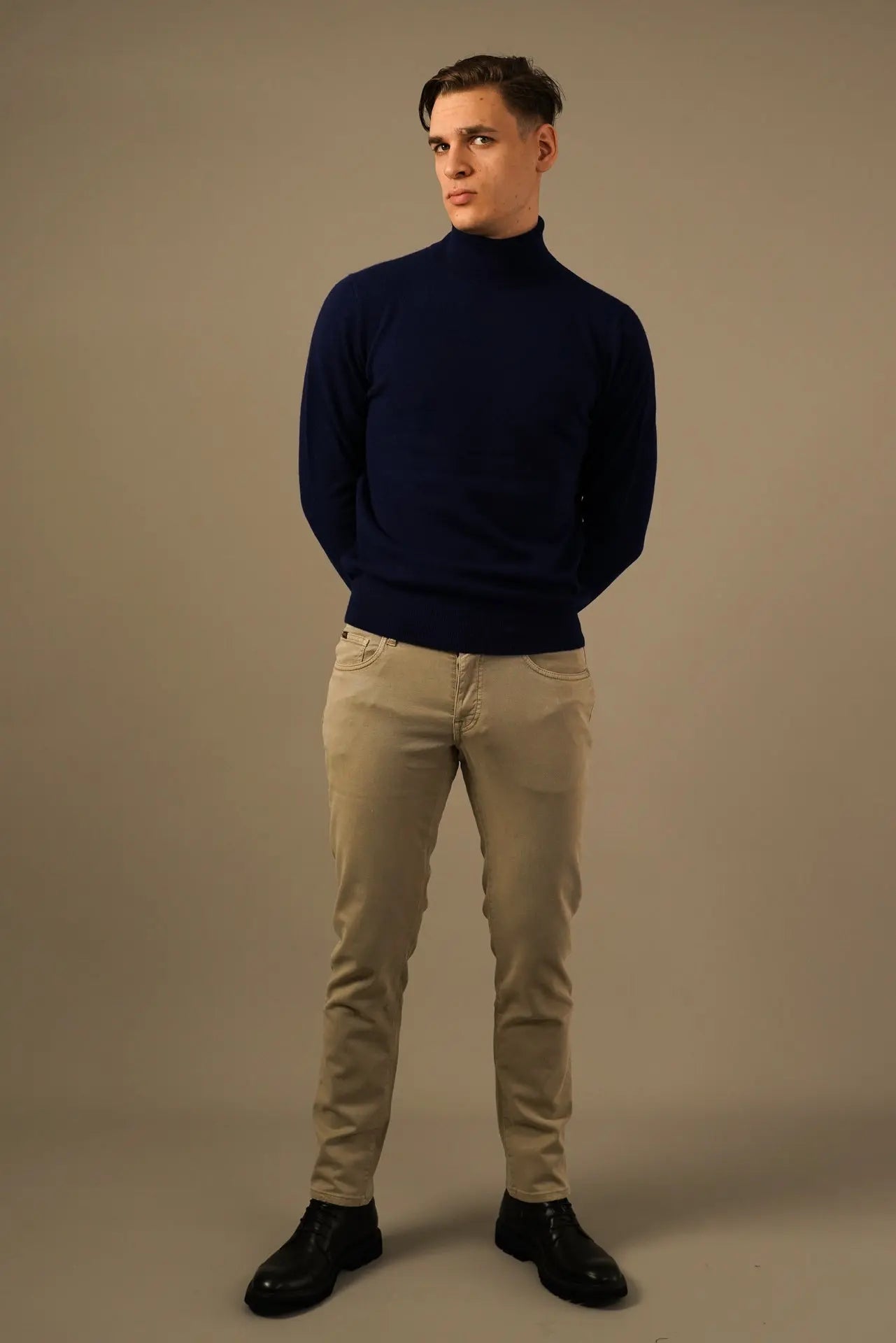 Golman Copenhagen Rullekrave i Kobolt Blå – Ekstrafin Merino & Cashmere Golman Copenhagen