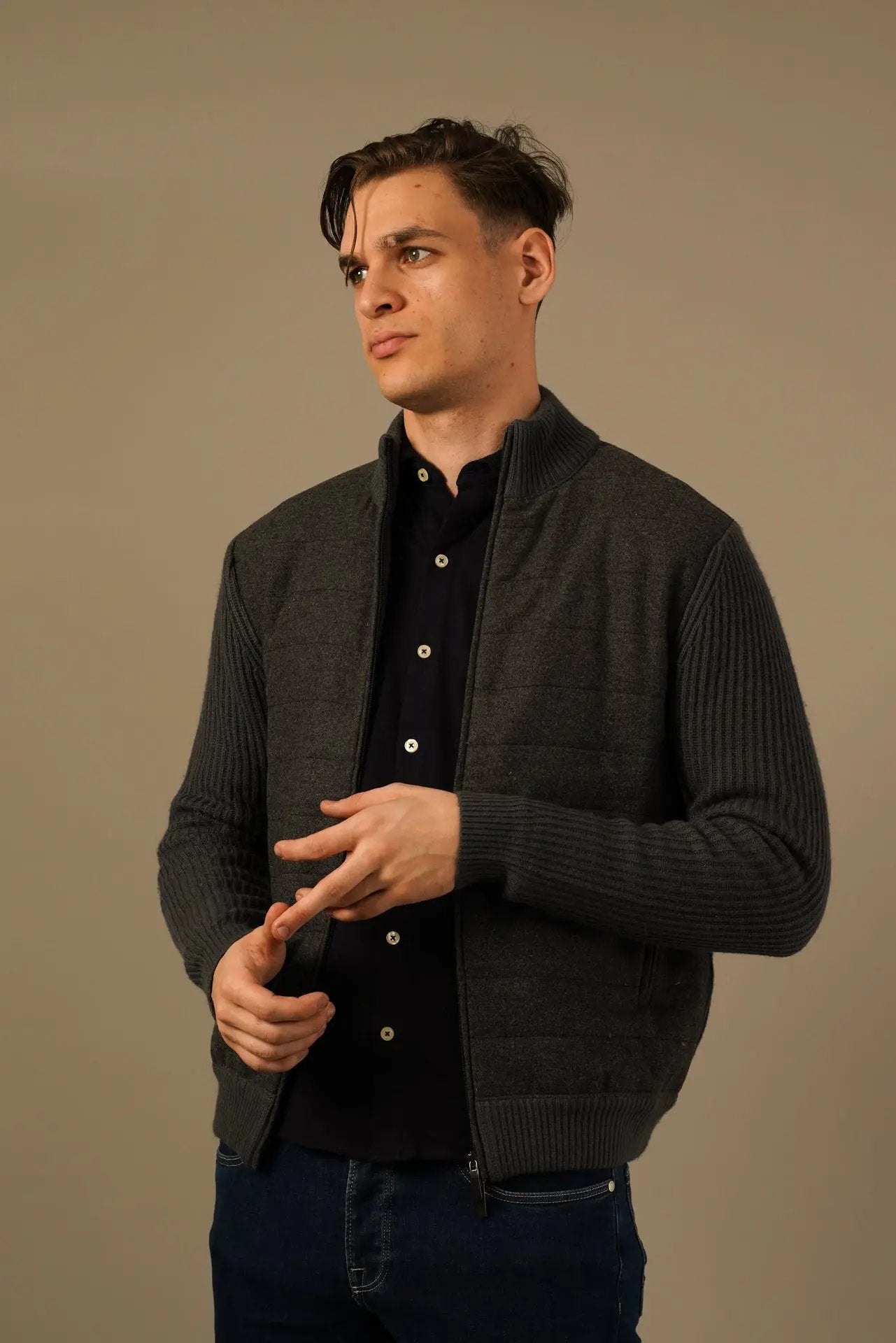 Golman Copenhagen strik cardigan i ekstrafin merinould, viskose og cashmere Golman Copenhagen