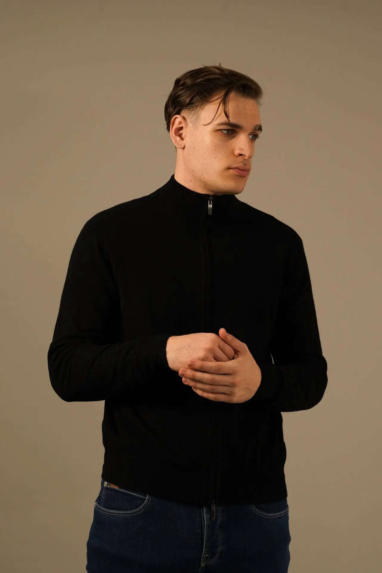 Golman Copenhagen strik cardigan i sort - ekstrafin merino og cashmere Golman Copenhagen