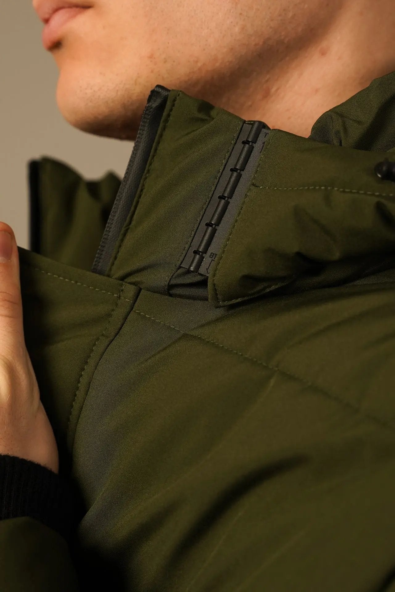 Karl Lagerfeld Vinterjakke i Armygrøn Karl Lagerfeld