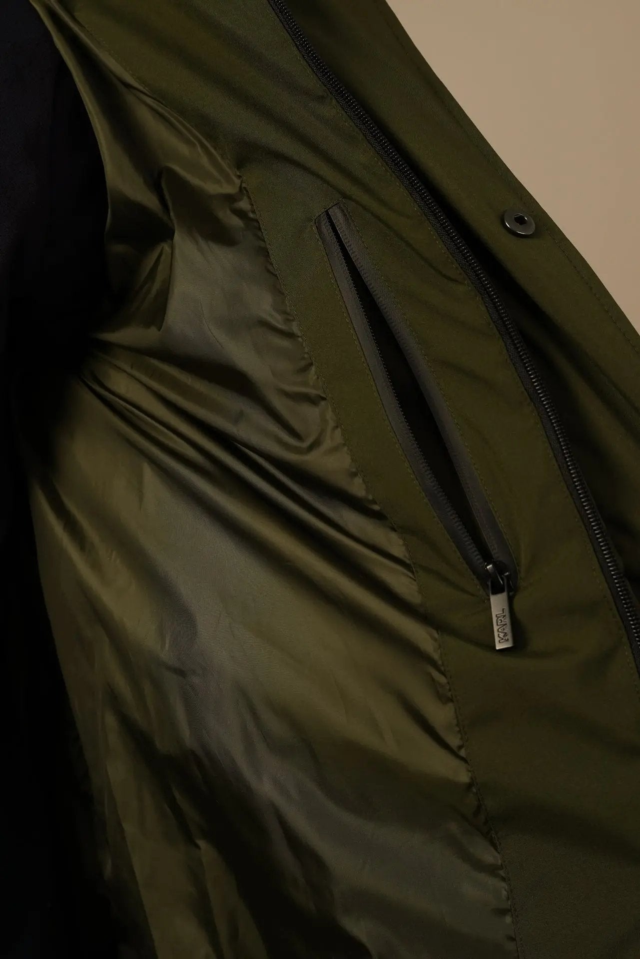 Karl Lagerfeld Vinterjakke i Armygrøn Karl Lagerfeld