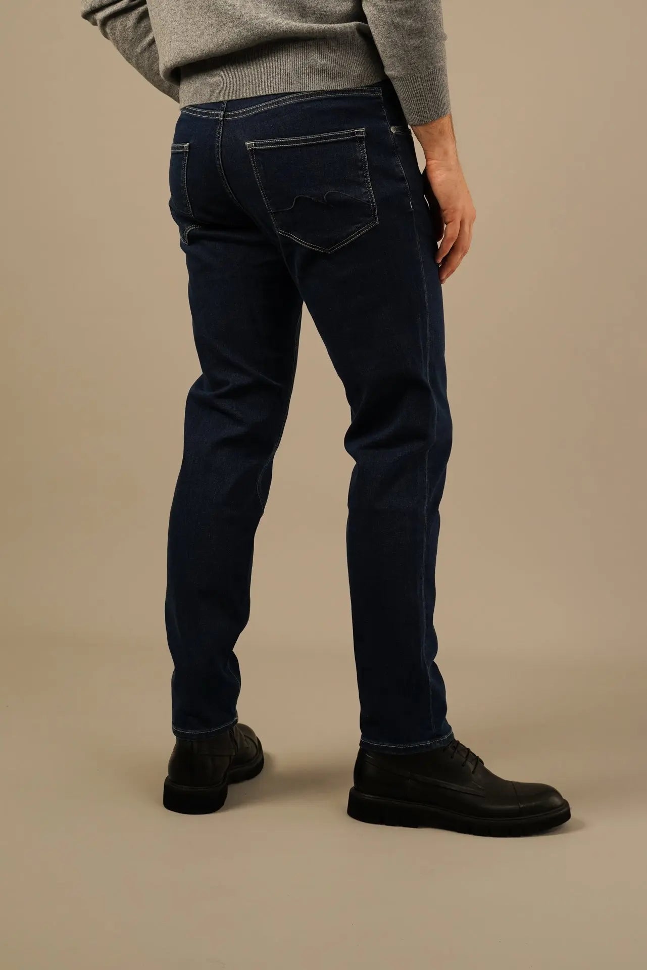 Minoss Jeans – Klassiske mørkeblå herrejeans med stretch Minoss