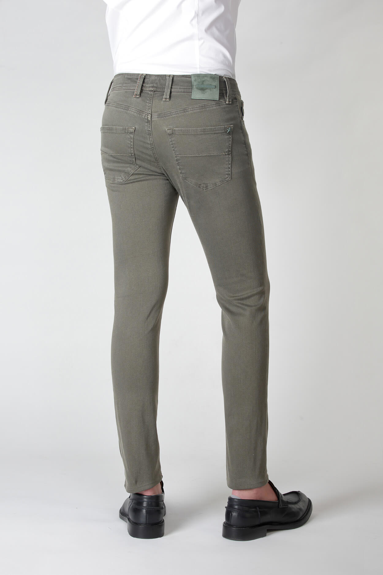 Tramarossa Jeans - COLORED SUPERSTRETCH GABARDINE - Model: LEONARDO SLIM
